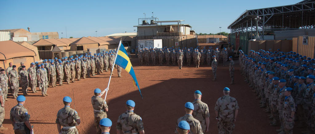 På första advent lämnades befälet för den svenska kontingenten i Mali över mellan överstelöjtnanterna Dan Hagman och Mattias Söderberg.
