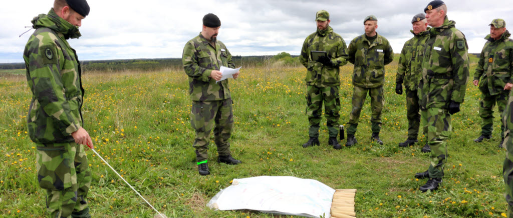 HSOU 15-16 genomför syntesfältövning på Gotland.