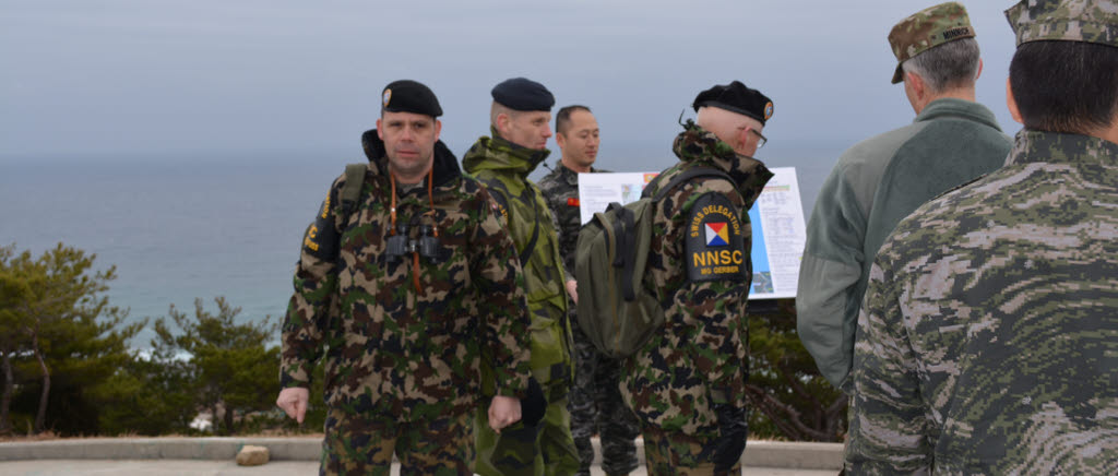 NNSC observation av landstigningsövning i Pohang.