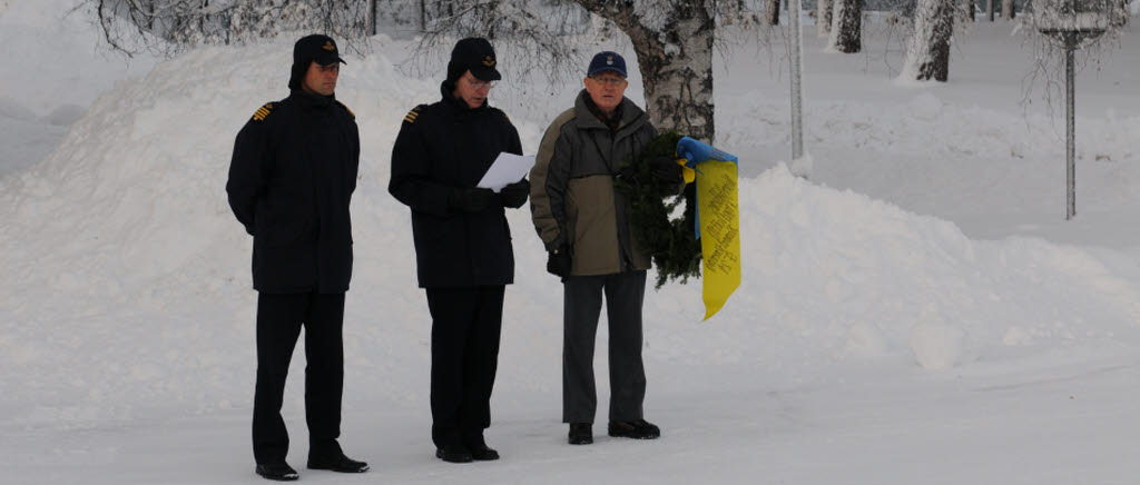 75 år sedan personal från Sverige deltog i Finska vinterkriget. F 21 som traditionsbevarande förband genomför varje år en minnesceremoni.  