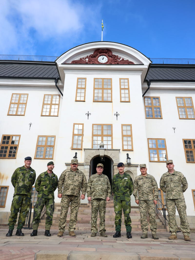 Representanter för Ukrainas officersutbildning besökte Militärhögskolan Karlberg