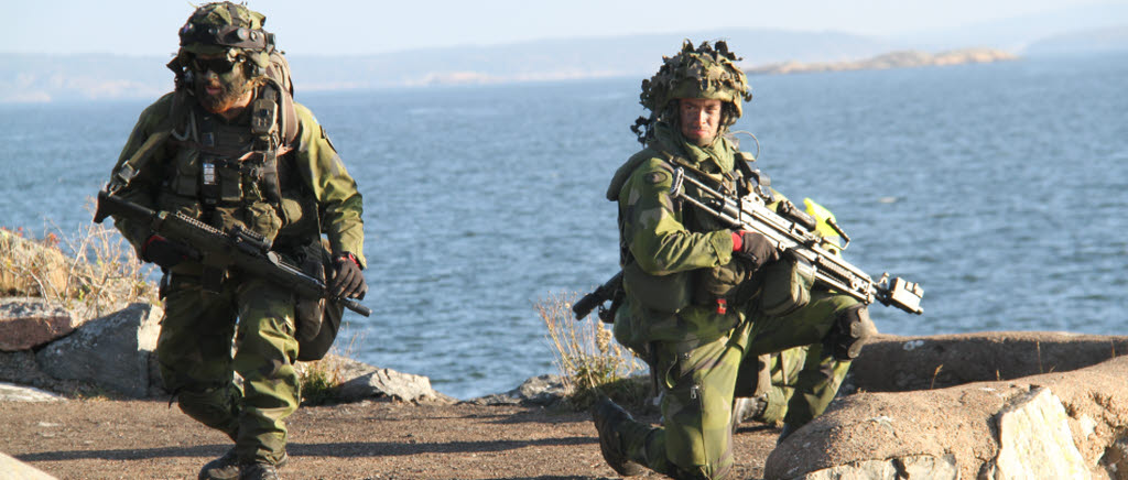 Bataljonen bevakar områden och leder in mot Göteborg.