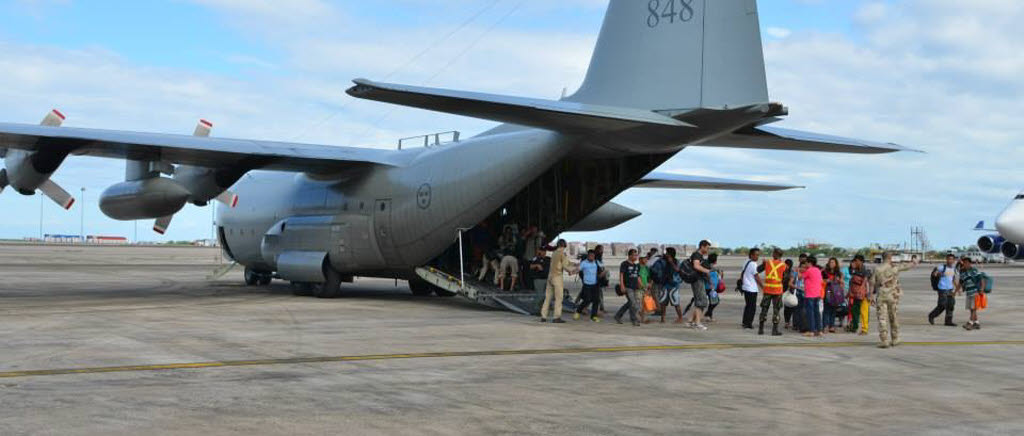 Försvarsmaktens insats i Filippinerna efter orkanen Haynan i oktober 2013.