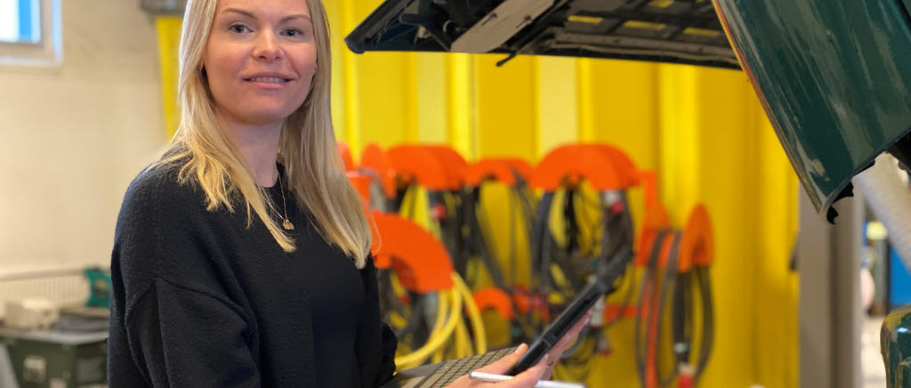 Annika Karlsson, produktionsingenjör på Markverkstadsenheten, FMTS. 