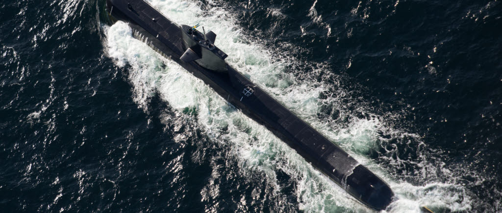 HMS Halland under ubåtsräddningsövningen Dynamic Monarch i Polen 2014