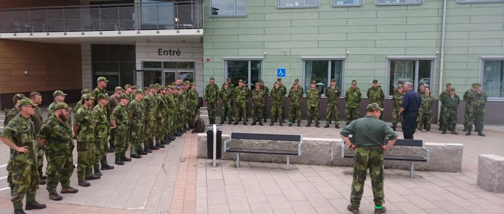 Eftersök i trakterna av Särö, Kungsbacka kommun, i midsommarhelgen 2016. Hallandsbataljonen (45. bataljon) och Bohusbataljonen (40. bataljon).