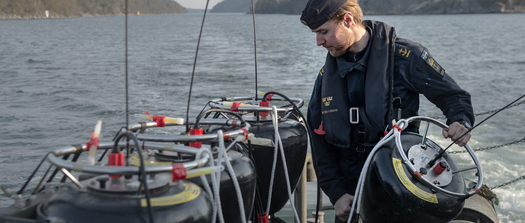 Spaningsbåt är en ny fartygstyp i den svenska marinen. Dess huvudsakliga uppgift är att med hjälp av sonarbojar lyssna i leder där man bedömer risken stor för intrång med ubåtar. Spaningsbåtarna är även bestyckade med sjunkbomber och kulsprutor.