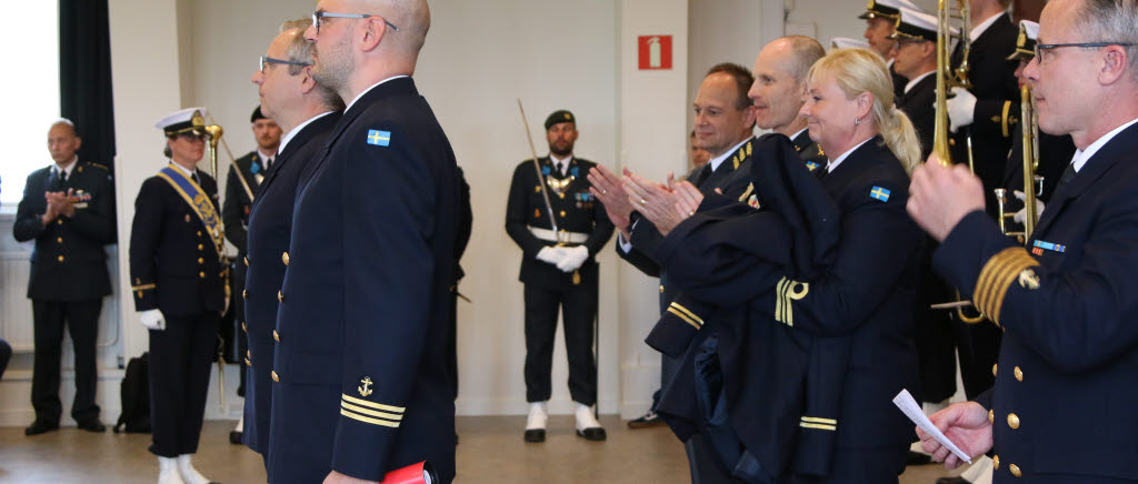 Examen på Högre specialistofficersutbildning (HSOU) på Militärhögskolan Halmstad.