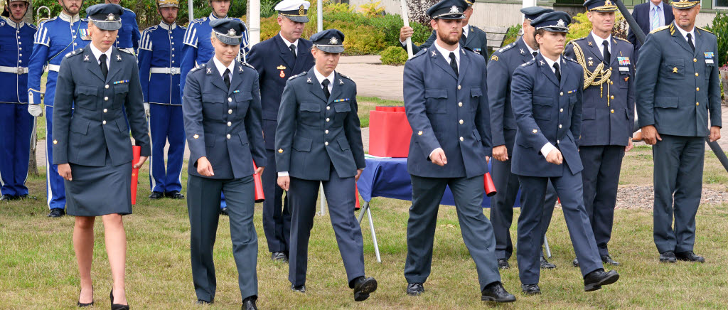 Anpassad reservofficersutbildning (AROU) examen 2018 vid Militärhögskolan i Halmstad.