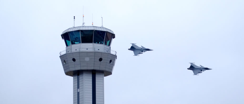 Förbiflygning av JAS 39 Gripen