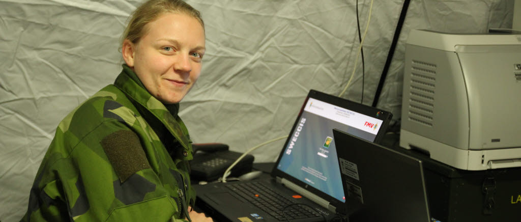 Joint Action, JA 14, NBG, Nordic Battlegroup 15. LAP-Unit. Lv 6.
Emma Gustafsson, radartroppchef i LAP-unit.