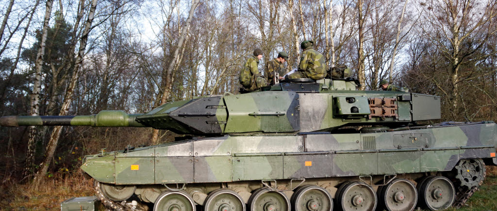 201126: Värnpliktiga systemmekaniker på stridsvagn 122 och stridsfordon 90, utbildas på fältövning, Ringenäs skjutfält.