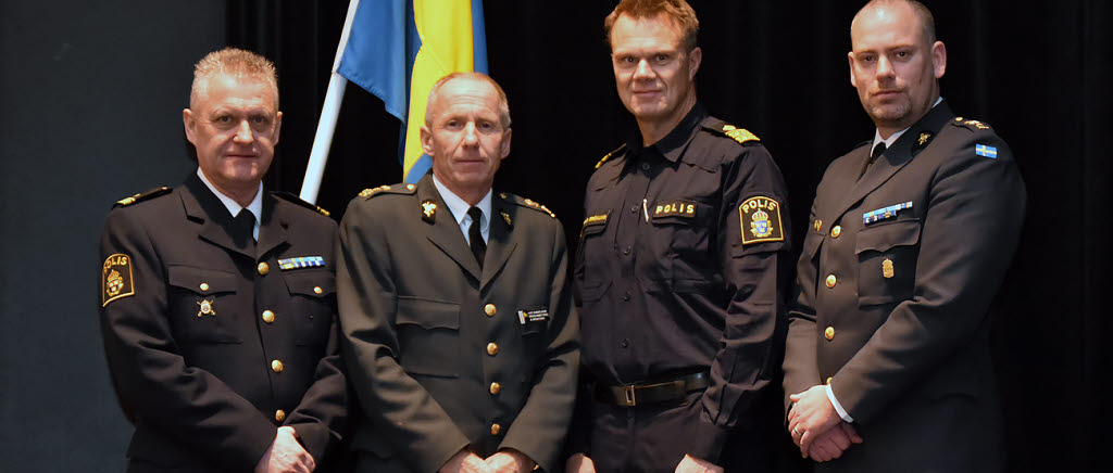 Personal från FM och Polisen under Swedec amröjvecka
