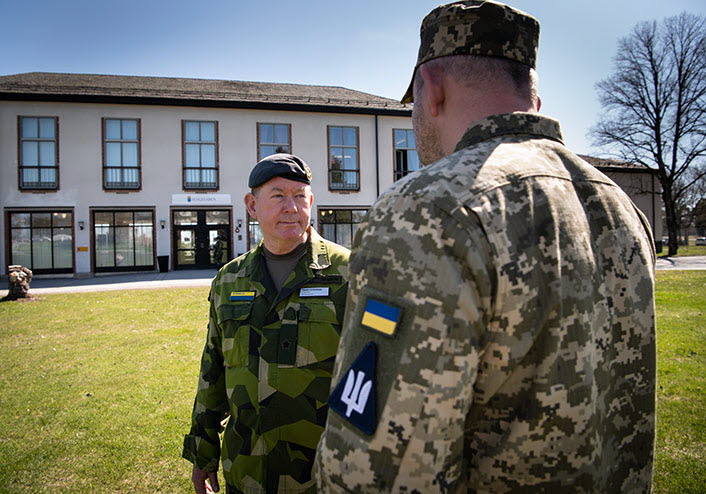 Ukrainska Officerares Erfarenheter Stärker Försvarsmakten - Försvarsmakten