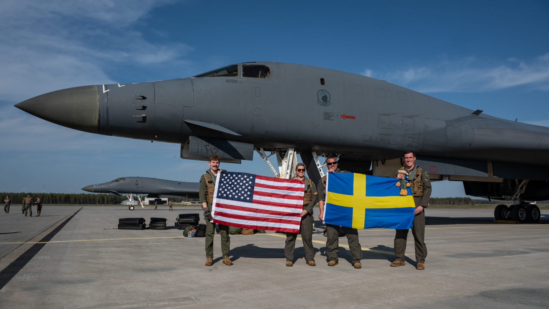 Amerikanska Bombflyg Baserar I Luleå - Försvarsmakten