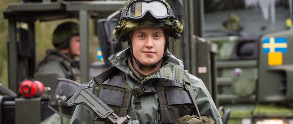 Ivan Jonstrand deltar för första gången som tidvis anställd soldat under övningsperioden.