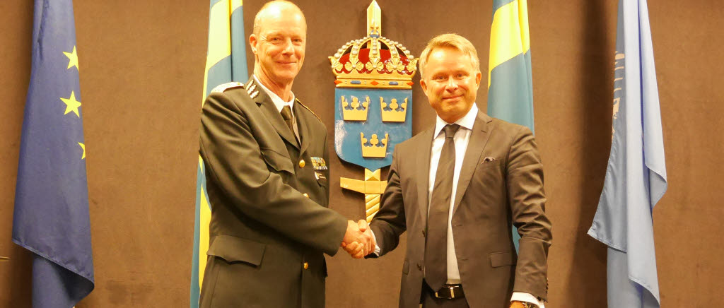Klas Eksell, Försvarsmaktens personaldirektör, Kent Conradsson, Scanias personaldirektör.