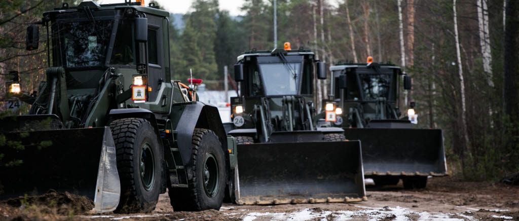 Samtliga tre hjullastare som användes under kursen. 