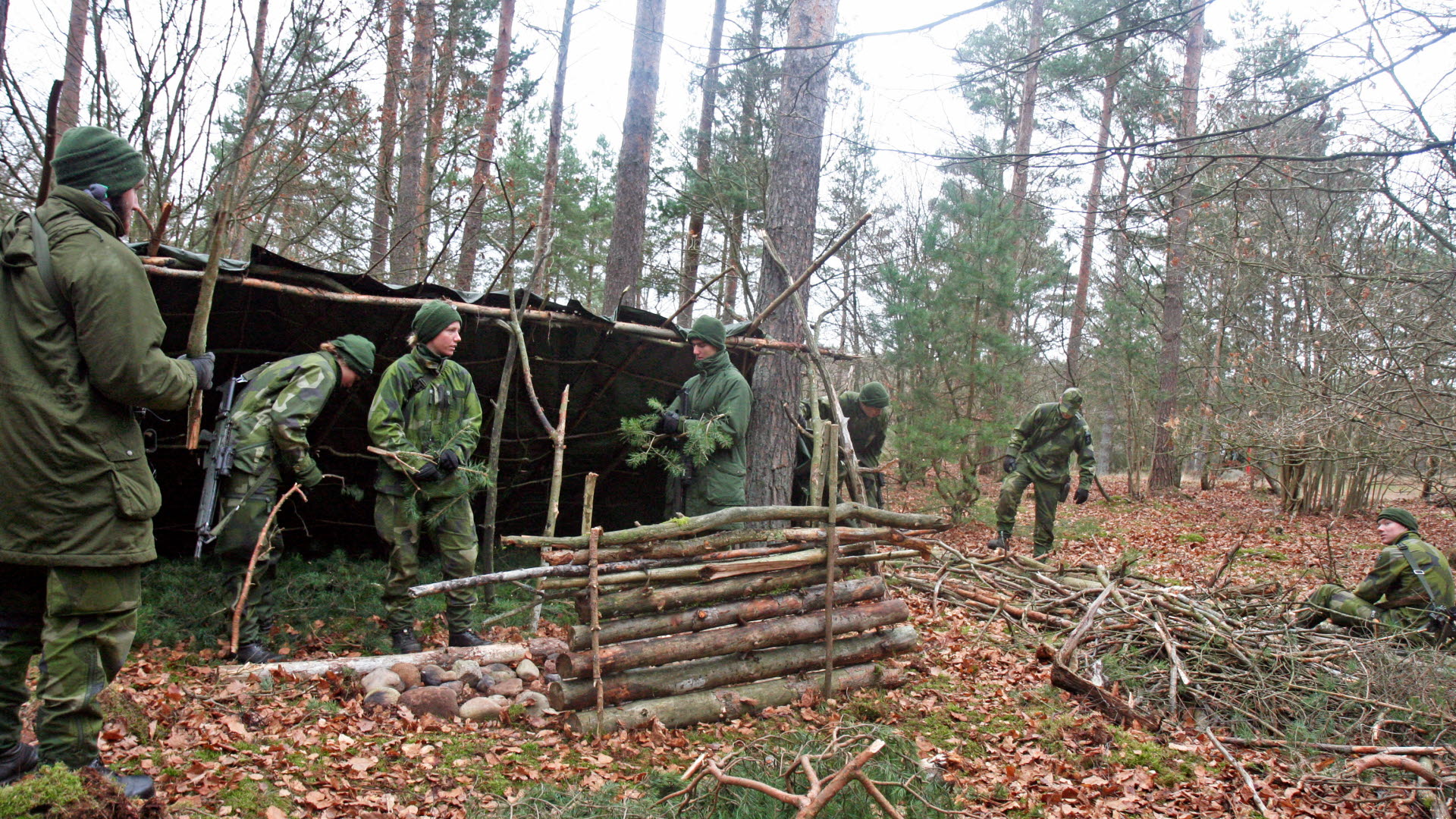 Aldrig ge upp! - Försvarsmakten