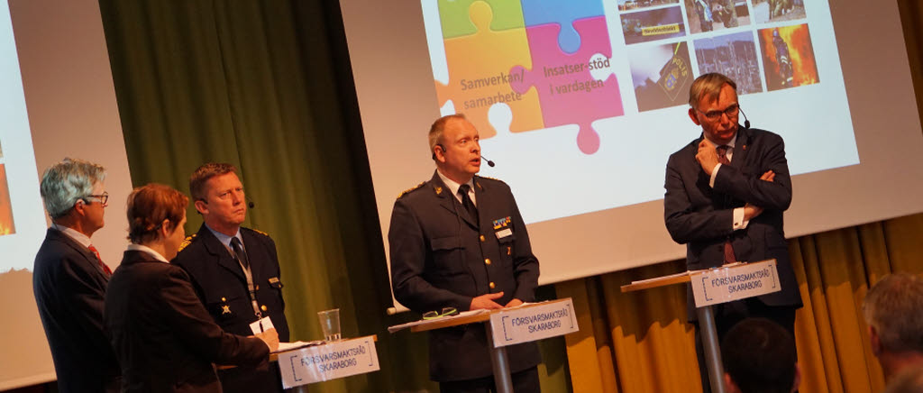 Försvarskonferens 2016 i Skövde 18-19 april. Diskussion om totalförsvaret.