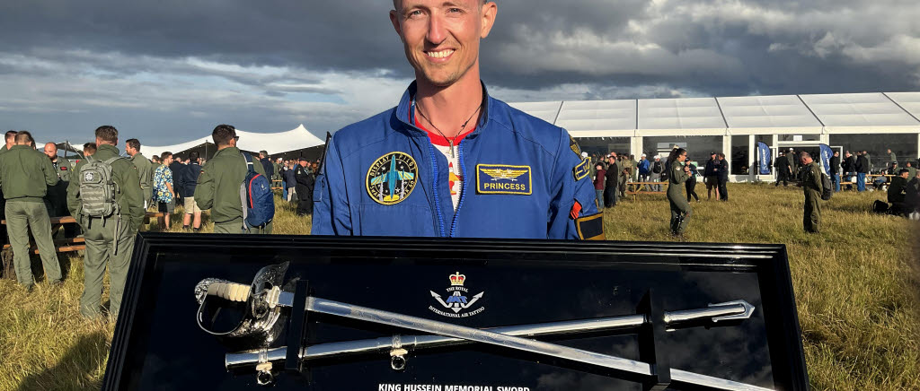 Mästerlig flygare. Nils Schylström, Skaraborgs flygflottilj, briljerade med sin SK 60. 