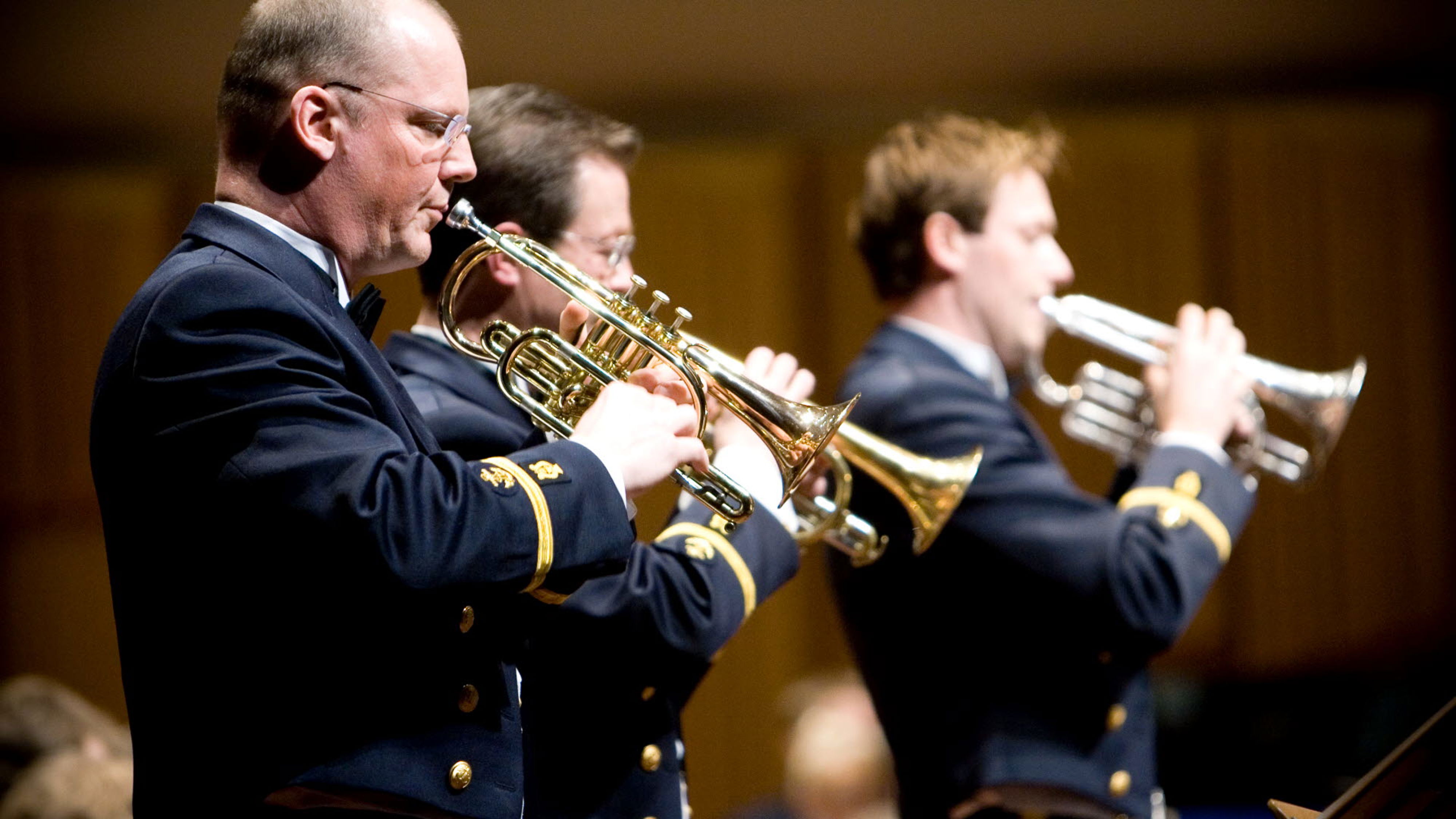 Konsert med Marinens musikkår i Berwaldhallen.
